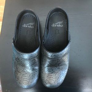 Dansko clogs. Embossed silver/gray.